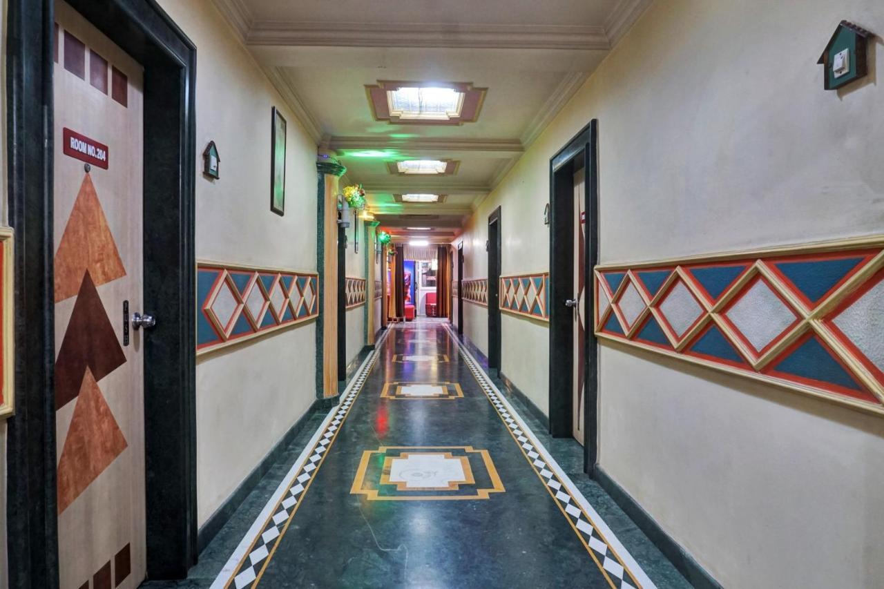 Collection O Hotel Shiv Inn Pune Exterior photo