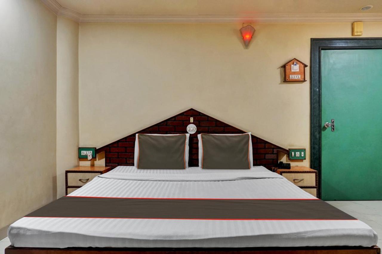 Collection O Hotel Shiv Inn Pune Exterior photo