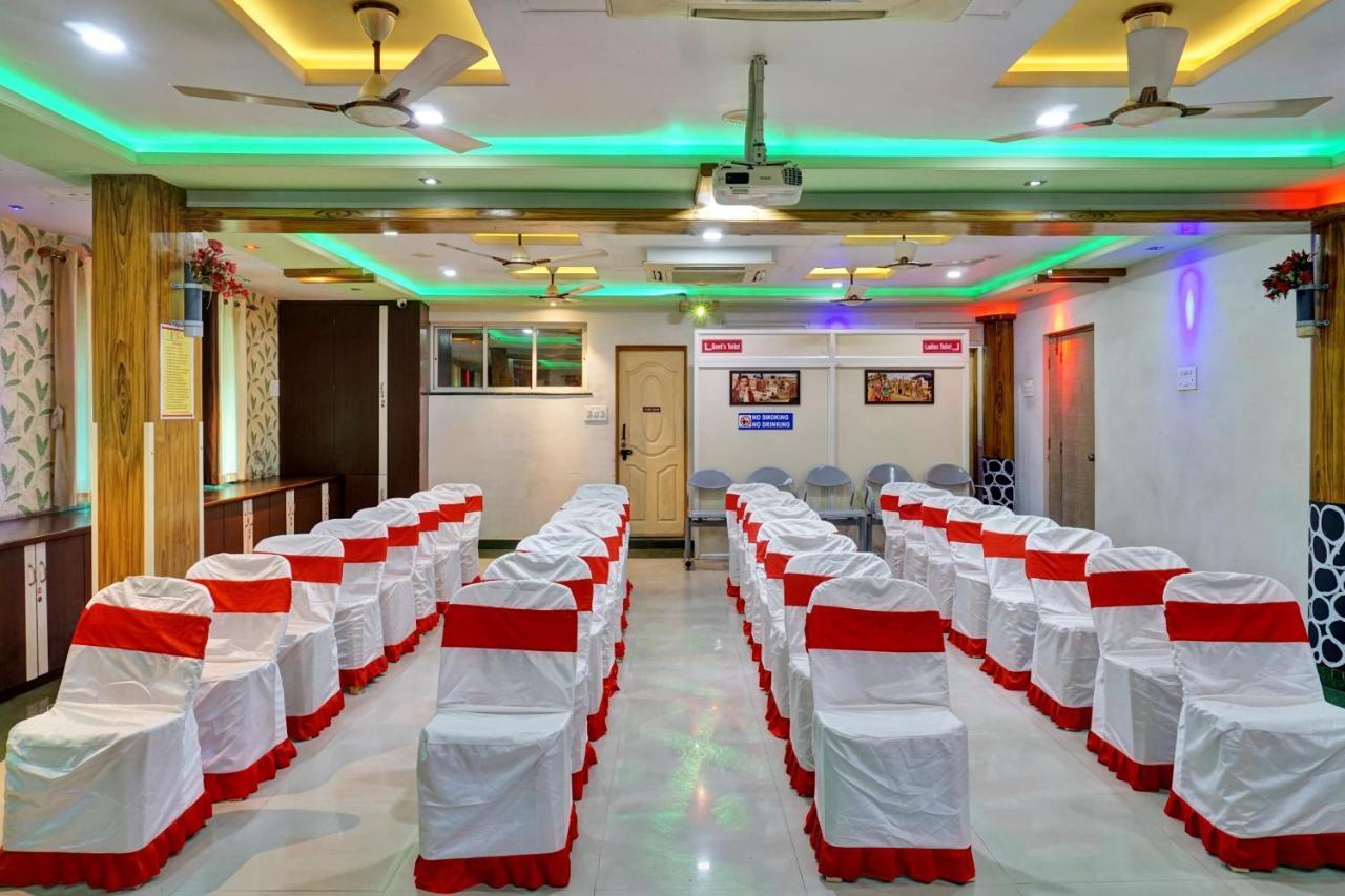 Collection O Hotel Shiv Inn Pune Exterior photo