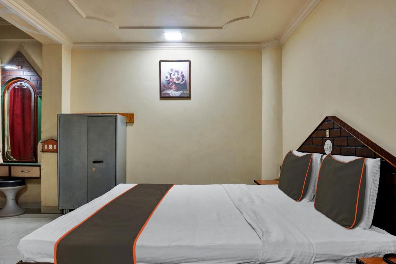 Collection O Hotel Shiv Inn Pune Exterior photo