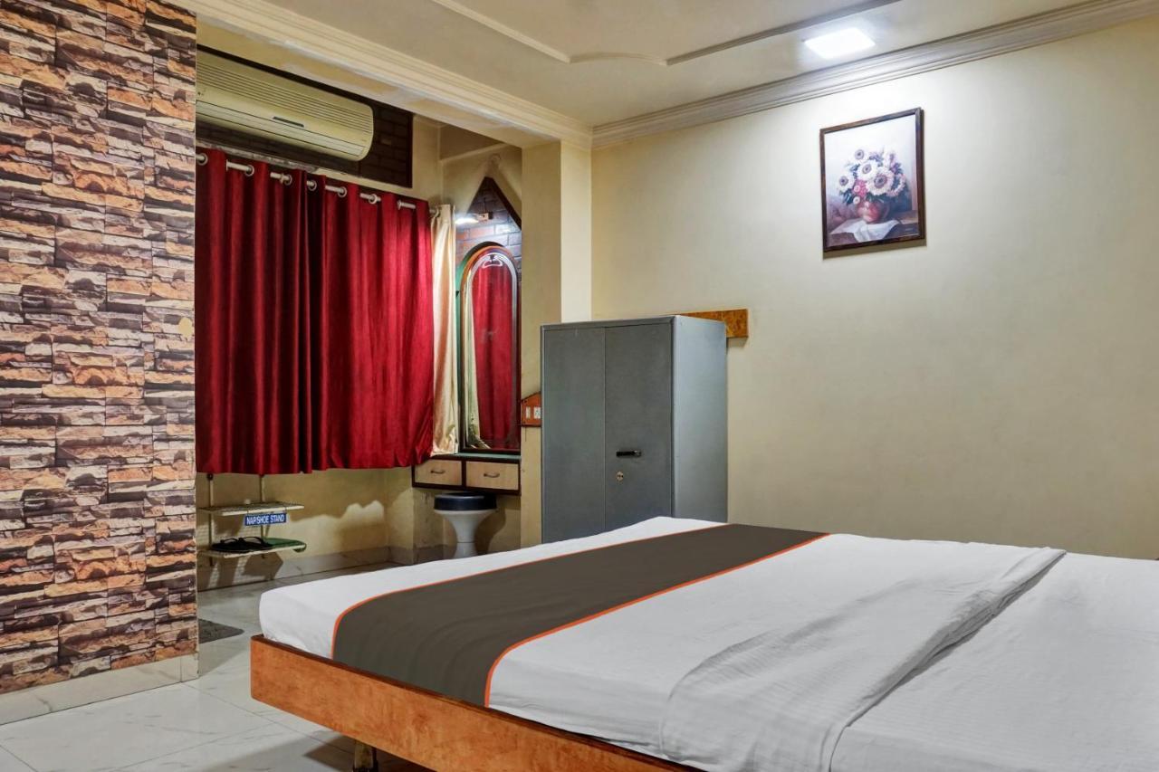Collection O Hotel Shiv Inn Pune Exterior photo
