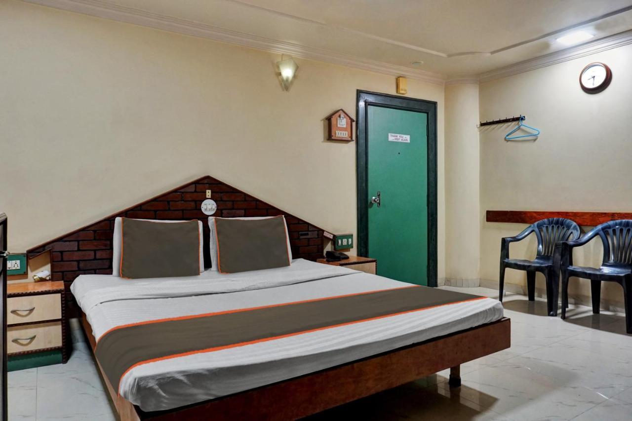 Collection O Hotel Shiv Inn Pune Exterior photo